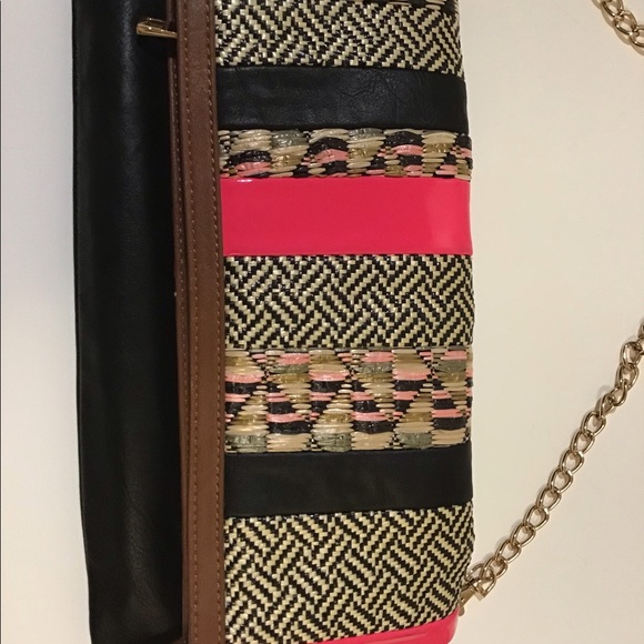 Aldo brown black hot pink textured folding clutch with removable heavy chain - Picture 12 of 14